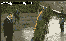 十步吐一槽 千里一本道！