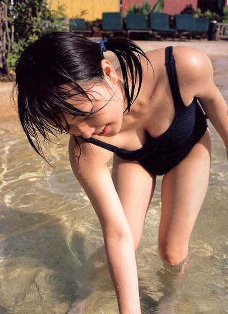 科那美对战炸弹人 爱丽丝精神病！