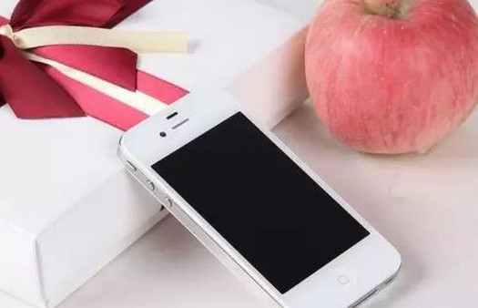 一台iphone手机可以用多长时间 苹果iphone能用几年